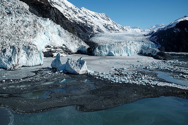 Glaciers Terminating Inshore